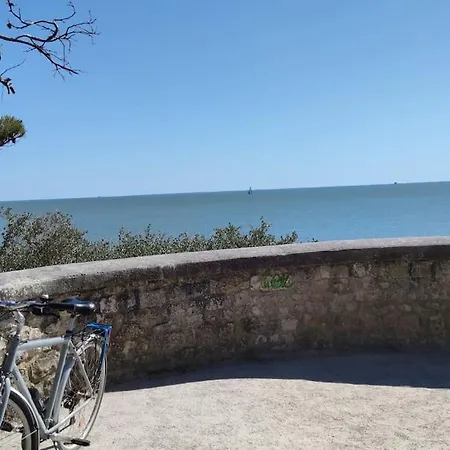 Apartman Joli Pres De La Avec Exterieur La Rochelle