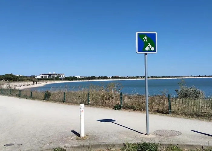 Joli Pres De La Avec Exterieur Apartment La Rochelle (Charente-Maritime)